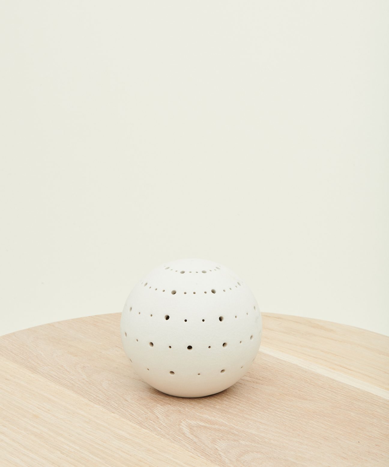 Medium Cedar Ceramic Diffuser Jenni Kayne