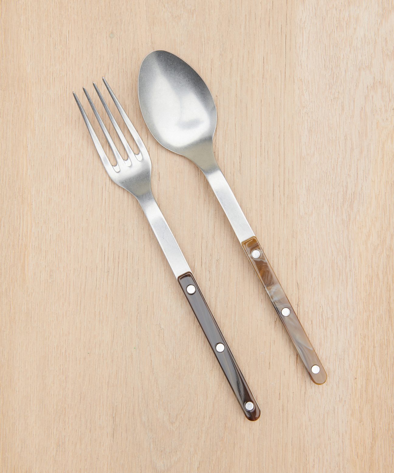 Bistro Vintage Finish Salad Serving Set
