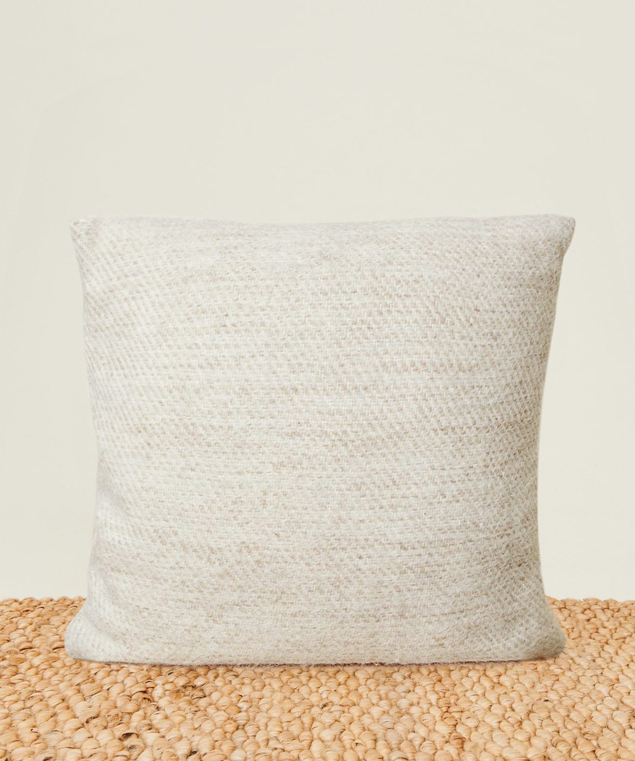 Alpaca Loom Pillow Oatmeal Jenni Kayne