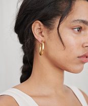 Sophie Buhai Medium Everyday Hoops 2024 www.alhudapk