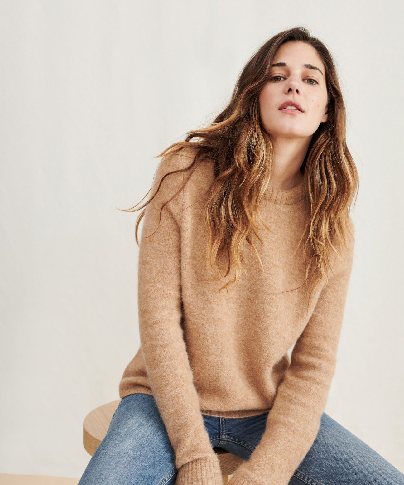 Puffy Crewneck Camel Jenni Kayne