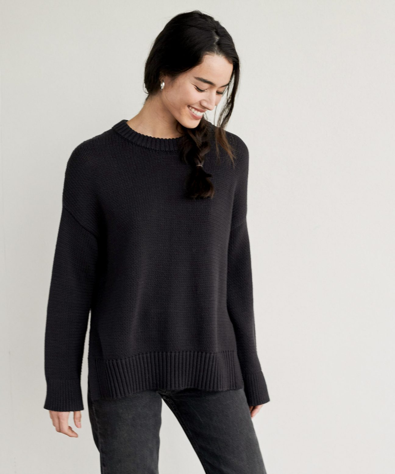 Cotton Boyfriend Sweater - Black | Jenni Kayne